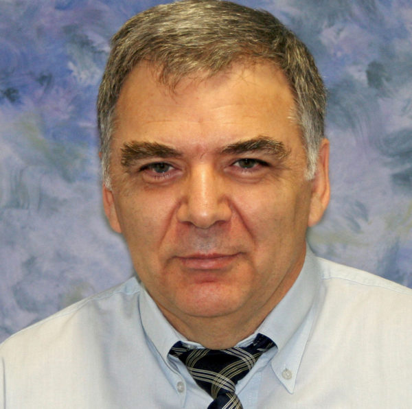 Dr. Alexander Finkelstein Headshot